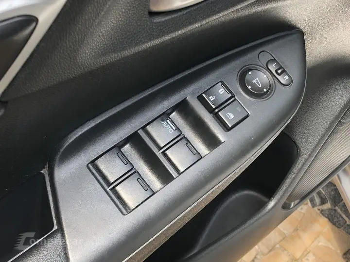 Fit 1.5 Lx 16V Flex 4P Automático