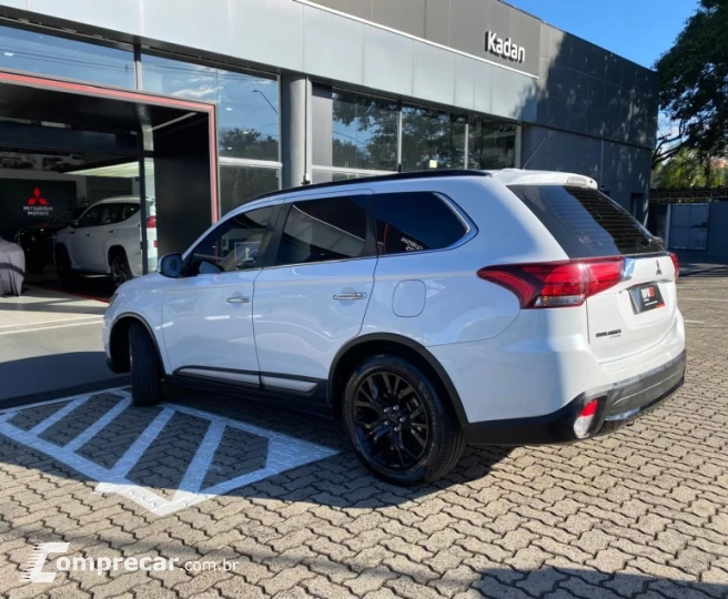 OUTLANDER 2.2 4X4 16V