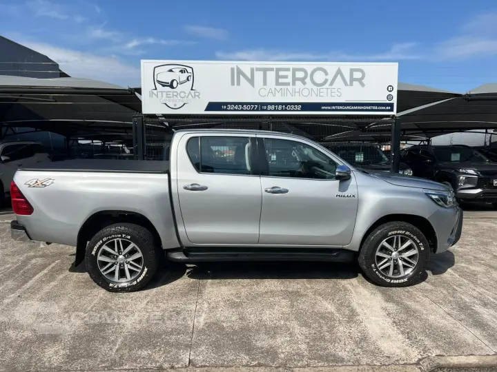 HILUX 2.8 D-4d Turbo CD SRX 4X4