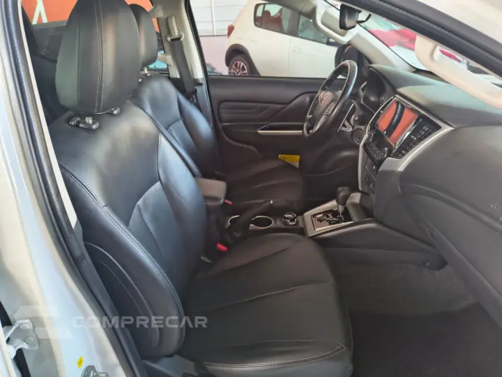 L 200 Triton 2.4 16V OUTDOOR HPE-S 4X4 CABINE DUPLA TURBO DI