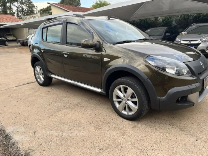 SANDERO 1.6 Stepway 8V