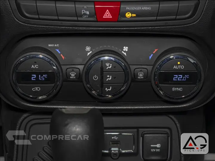 RENEGADE 1.8 16V Longitude