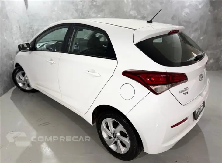HB20 1.6 Comfort Plus 16V