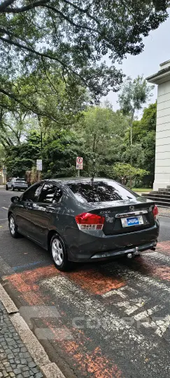 CITY 1.5 LX Sedan 16V