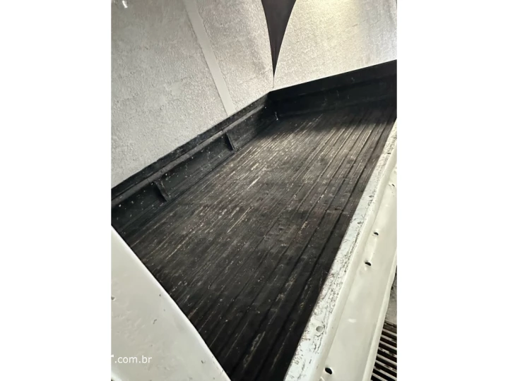 BONGO 2.5 K-2500 4X2 CS TURBO DIESEL 2P MANUAL