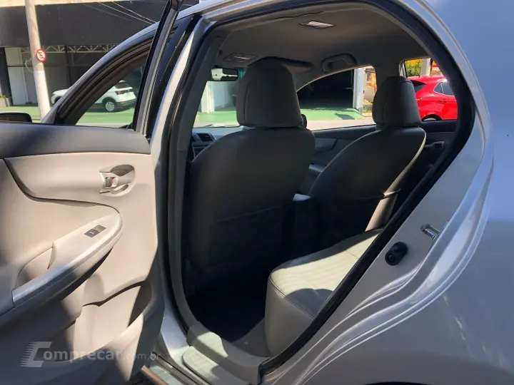 Corolla 2.0 Xei 16V Flex 4P Automático