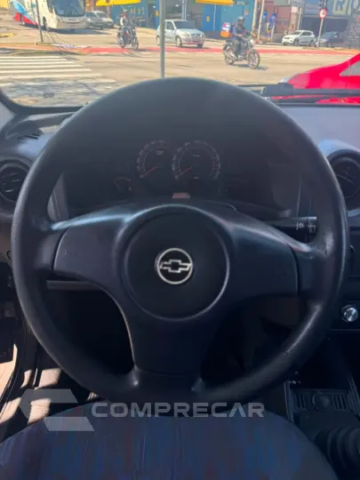 CELTA 1.0 MPFI Life 8V