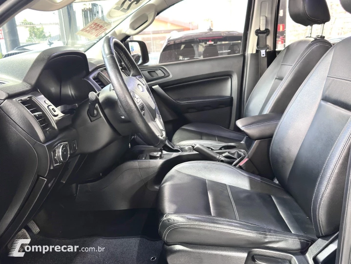 RANGER 2.2 BLACK 4X2 CD 16V DIESEL 4P AUTOMÁTICO