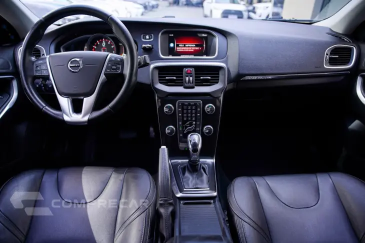 V40 T-4 Cross Country 2.0 FWD Aut.