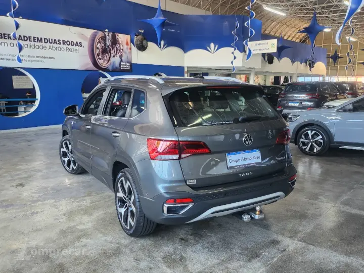 TAOS 1.4 250 TSI TOTAL FLEX HIGHLINE AUTOMÁTICO