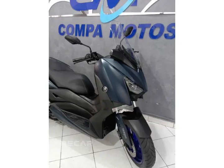 XMAX 250 ABS