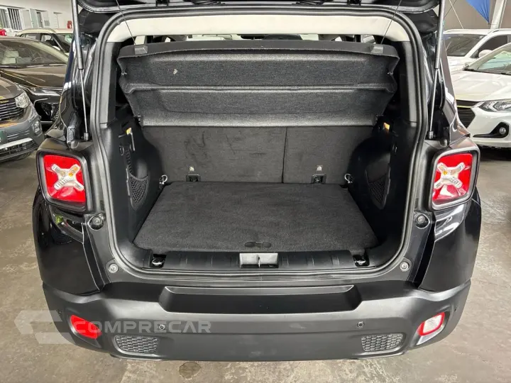 Renegade 1.8 4x2 Flex 16V Aut.