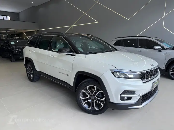 COMMANDER 1.3 T270 Turbo Limited