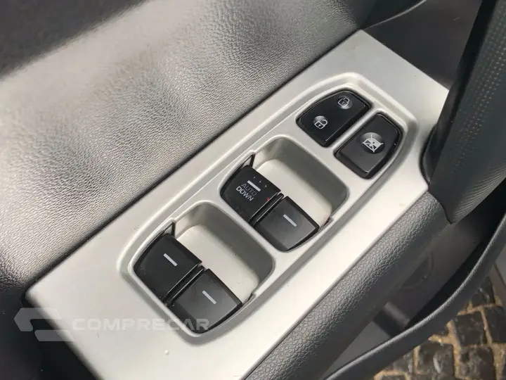 Creta 1.6 16V Flex Attitude Automático