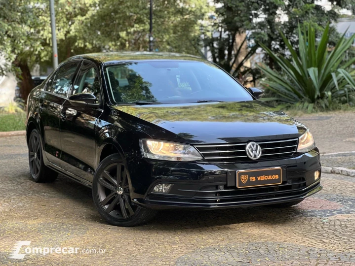 JETTA 2.0 TSI HIGHLINE 211CV GASOLINA 4P TIPTRONIC