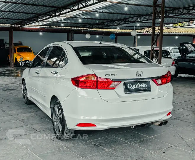 CITY 1.5 EX Sedan 16V