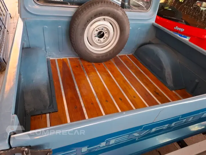 D10 4.0 Custom De Luxe Cs 8V Diesel 2P Manual