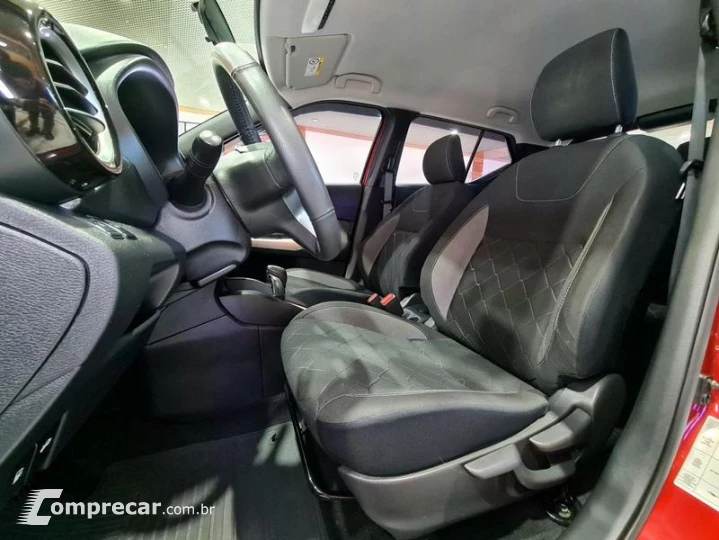 KICKS SV CVT