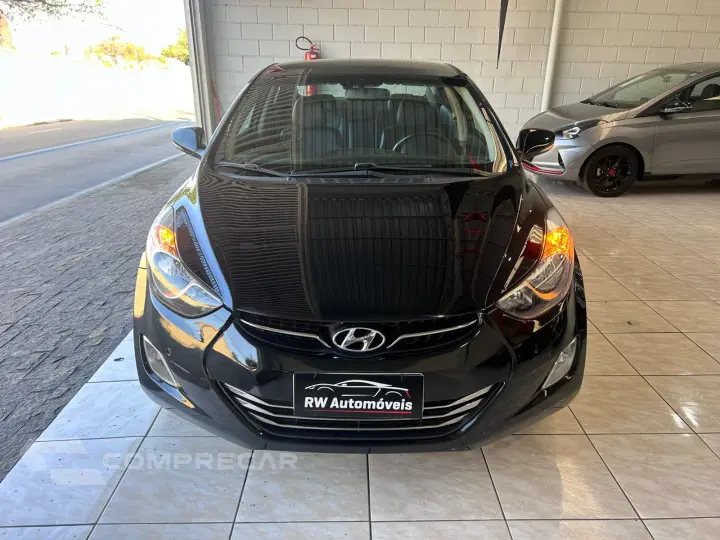 ELANTRA 2.0 16V