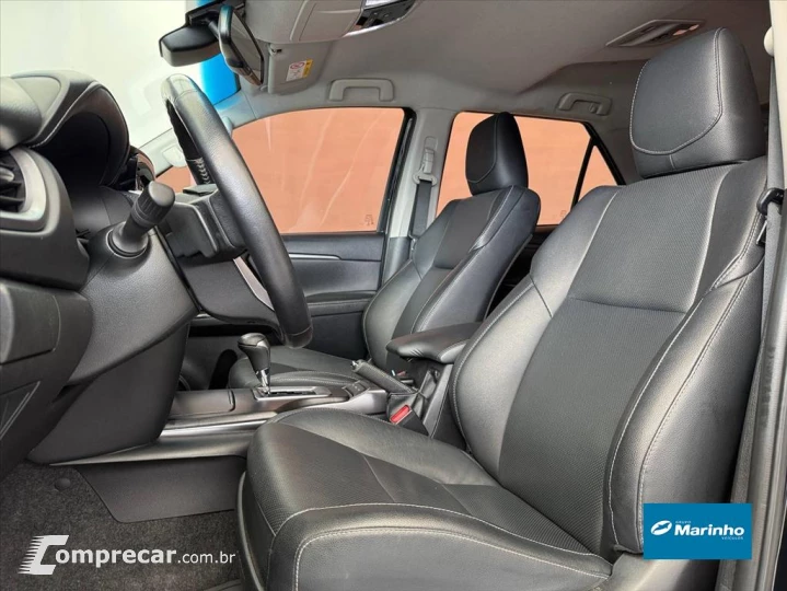 HILUX 2.8 D-4D TURBO DIESEL CD SRX 4X4 AUTOMÁTICO