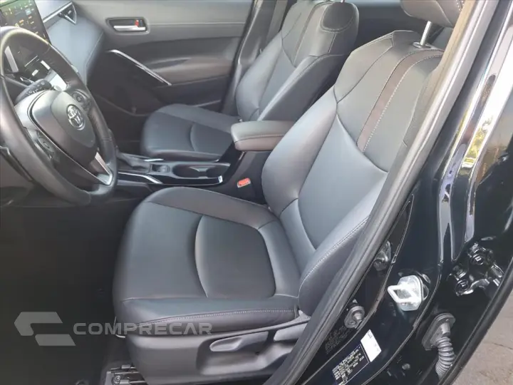 COROLLA CROSS 2.0 VVT-IE FLEX XRE DIRECT SHIFT