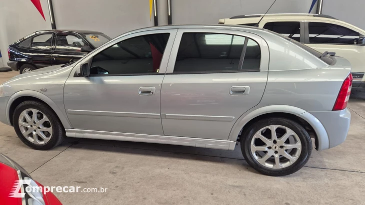 ASTRA 2.0 MPFI Advantage 8V