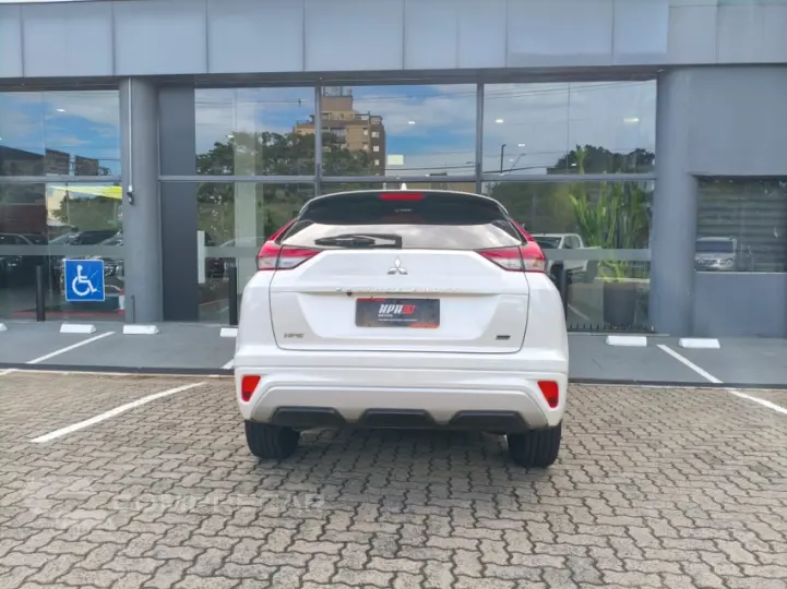 ECLIPSE CROSS 1.5 Mivec Turbo HPE