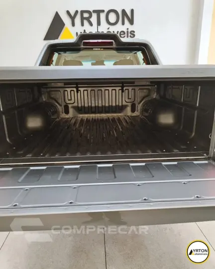 S10 2.8 12V HIGH COUNTRY CABINE DUPLA 4X4 TURBO DIESEL AUTOM