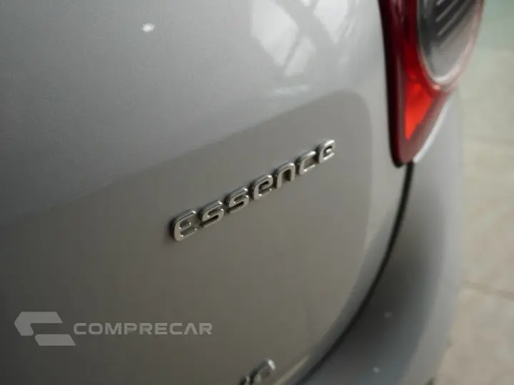 PALIO 1.6 MPI ESSENCE 16V FLEX 4P AUTOMÁTICO