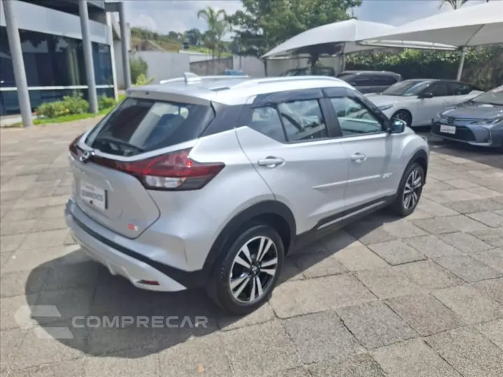 KICKS PLAY 1.6 16V FLEXSTART ADVANCE PLUS XTRONIC