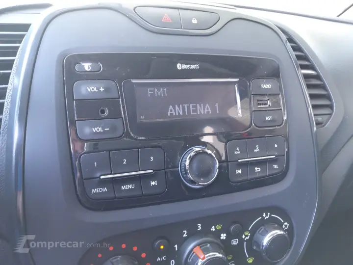 CAPTUR 1.6 16V SCE FLEX LIFE X-TRONIC