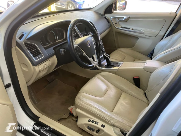 XC60 2.0 4P DYNAMIC T5 TURBO AUTOMÁTICO