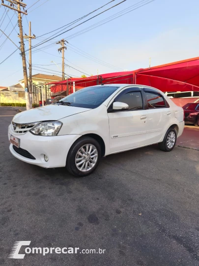 Etios Sedan 1.5 16V 4P FLEX XLS