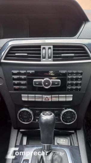 C 180 1.6 CGI Classic 16V Turbo