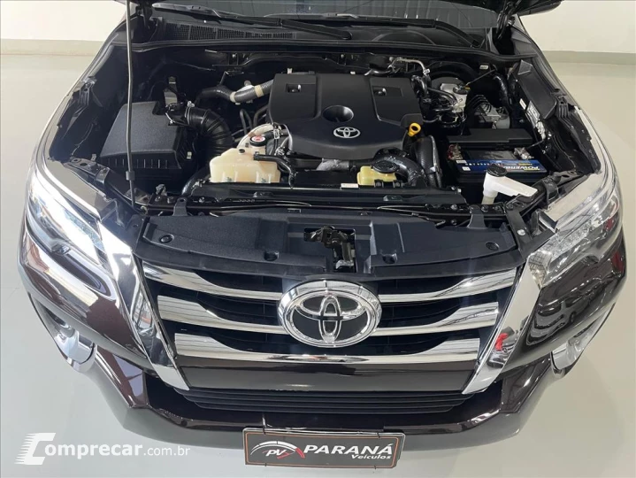 HILUX SW4 2.8 SRX 4X4 7 LUGARES 16V TURBO INTERCO