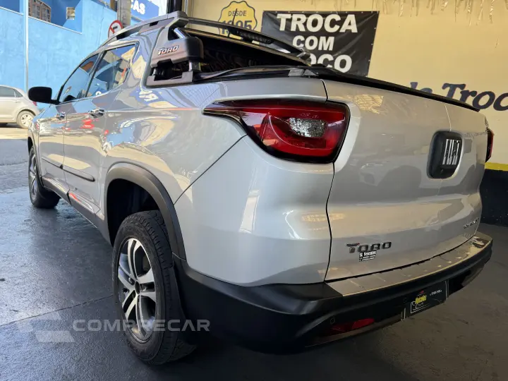 TORO 2.0 16V Turbo Volcano 4X4