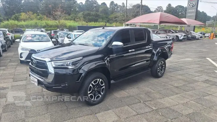 HILUX 2.8 D-4D TURBO DIESEL CD SRX PLUS 4X4 AUTOM