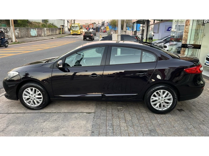 FLUENCE 2.0 DYNAMIQUE PLUS 16V FLEX 4P AUTOMÁTICO