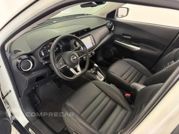 KICKS ADVANCE CVT