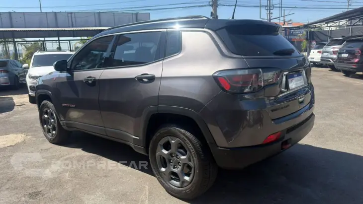 Compass 2.0 16V 4P TRAILHAWK TURBO DIESEL 4X4 AUTOMÁTICO