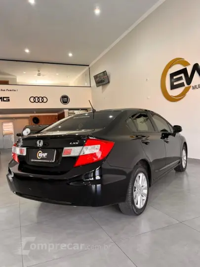 Civic Sedan LXS 1.8/1.8 Flex 16V Aut. 4p
