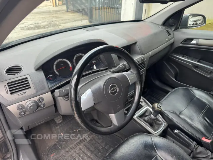 VECTRA 2.0 MPFI GT Hatch 8V