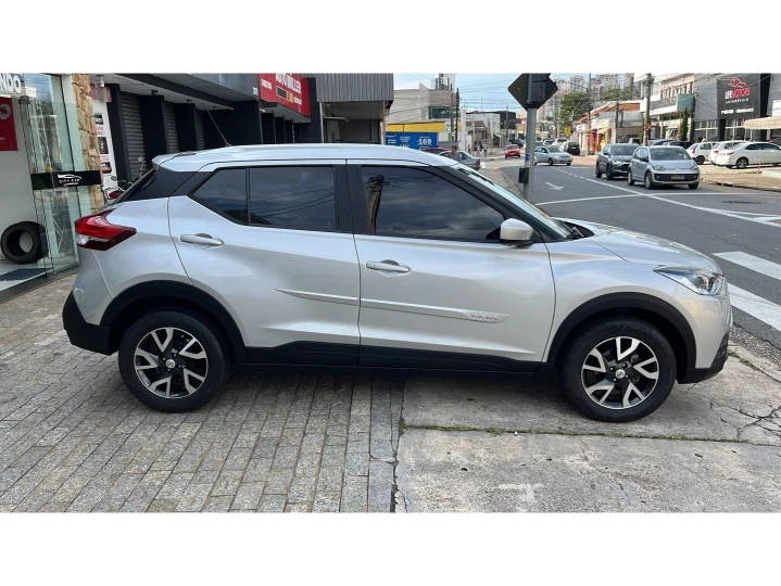 KICKS 1.6 16V FLEXSTART S 4P XTRONIC