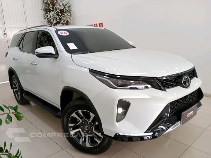 HILUX SW4 2.8 D-4D TURBO DIESEL SRX PLATINUM 4X4
