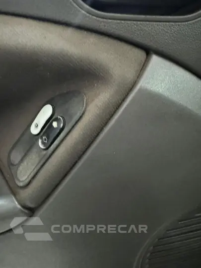 FIESTA 1.6 MPI Sedan 8V