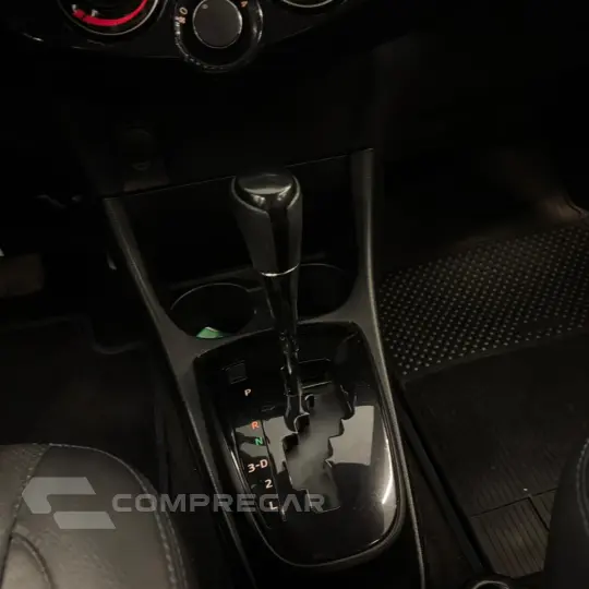 ETIOS PLATINUM Sed. 1.5 Flex 16V 4p Aut.