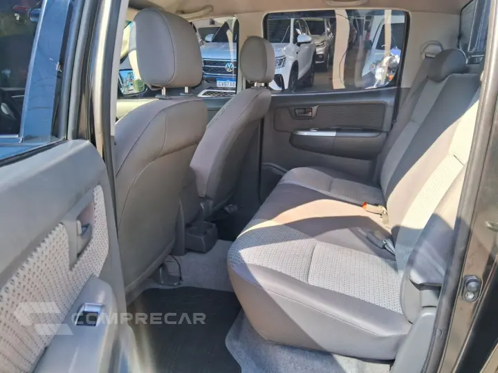 Hilux Caminhonete 2.7 16V 4P SR FLEX CABINE DUPLA AUTOMÁTICO