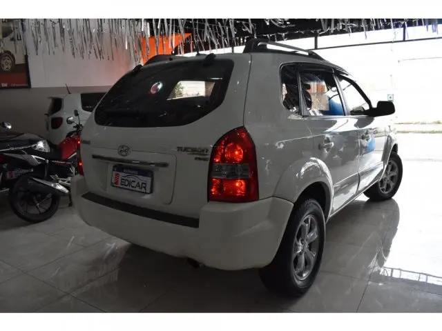 TUCSON - 2.0 MPFI GLS 16V 143CV 2WD 4P AUTOMÁTICO