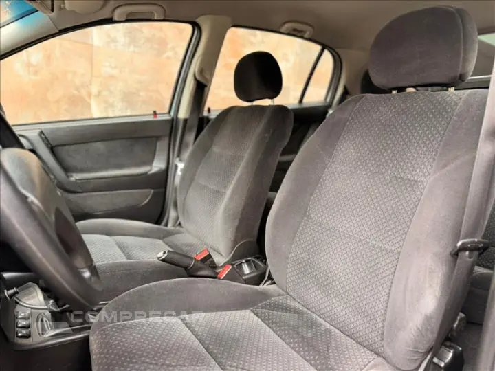 ASTRA 2.0 MPFI Advantage 8V