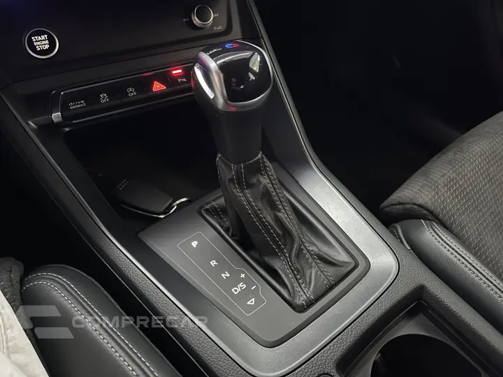 Q3 2.0 40 TFSI GASOLINA PERFORMANCE BLACK QUATTRO TIPTRONIC